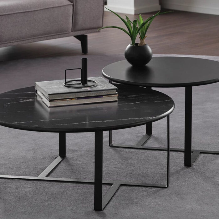 Round coffee table